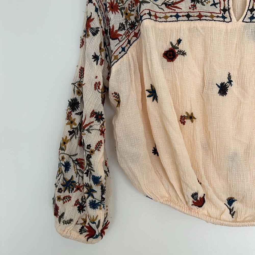 Free People Embroidered Wild Flowers Blouse Size XS - Picture 14 of 15